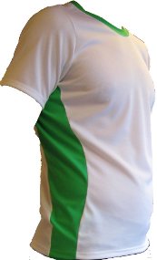 Hvit t-skjorte med grnne sider.